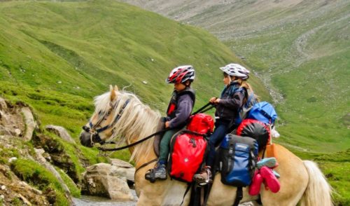 Artikelbild zu Artikel Vortrag Alpenüberquerung mit Pferden und Kindern